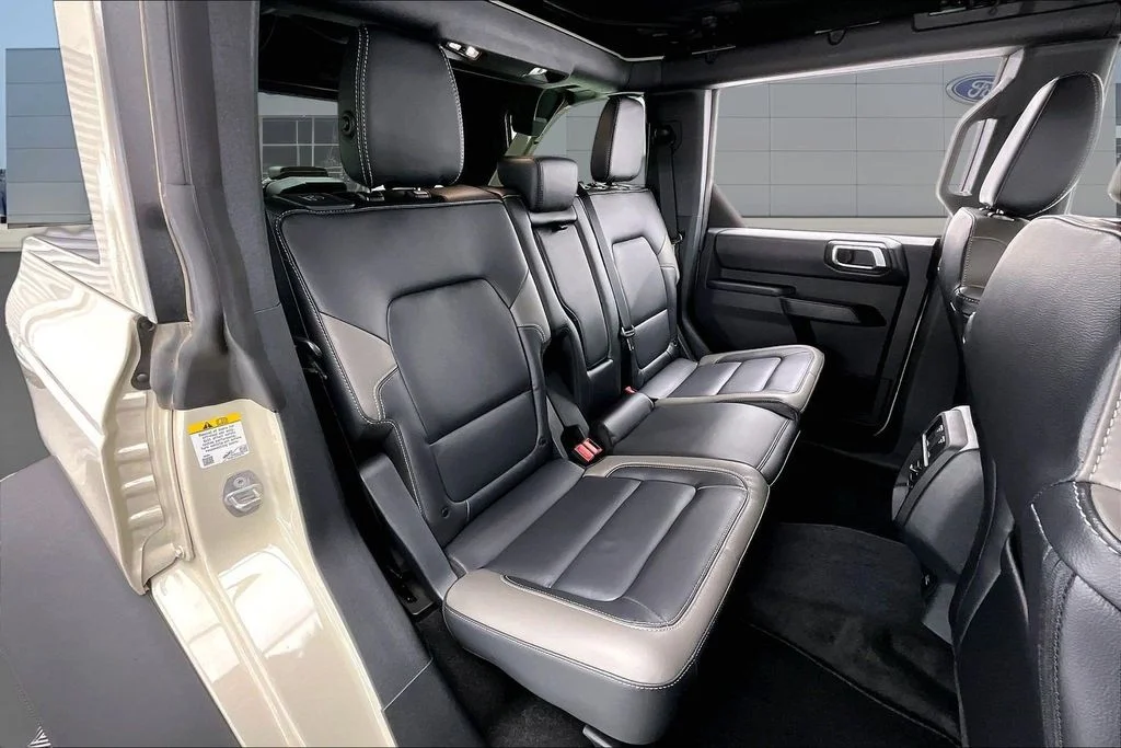 New 2025 Desert Sand Ford Outer Banks® image 10