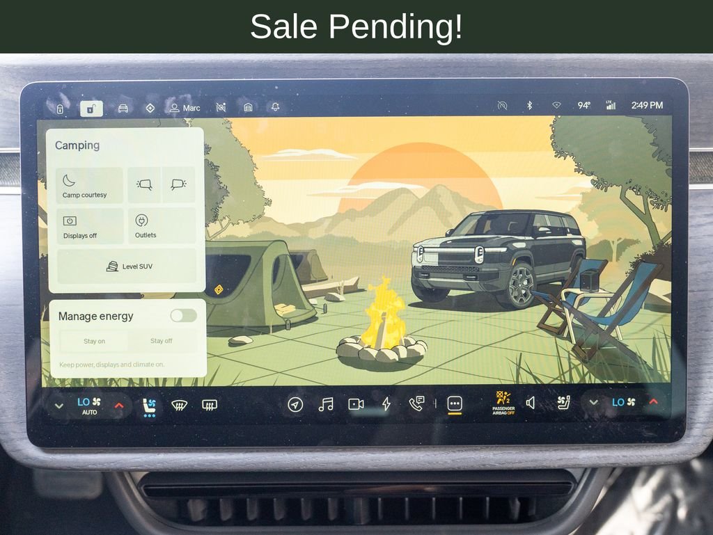 Used 2025 Black Rivian  image 30