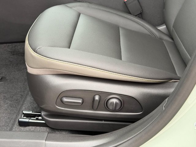 2026 Chevrolet Trax Activ - Photo 10