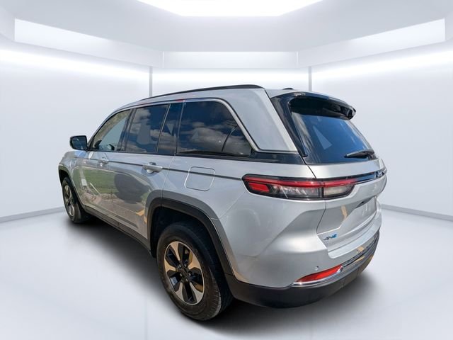 Used 2024 Silver Jeep 4xe image 4