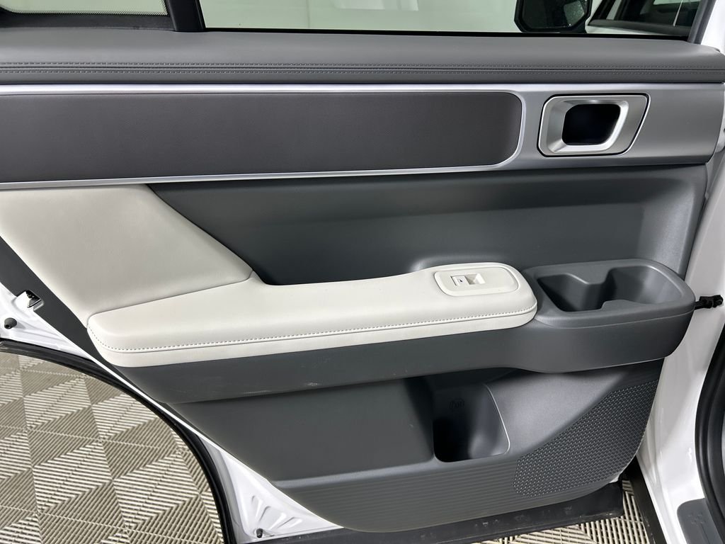 2026 Hyundai Santa Fe SEL - Photo 17