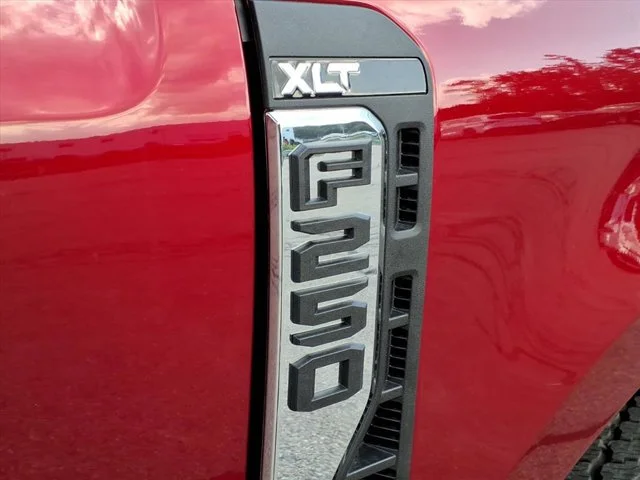2026 Ford F-250 Super Duty XLT - Photo 28