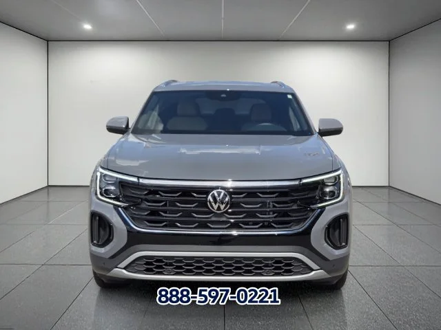 New 2026 Pure Gray Volkswagen 2.0T SE W/TECHNOLOGY image 5