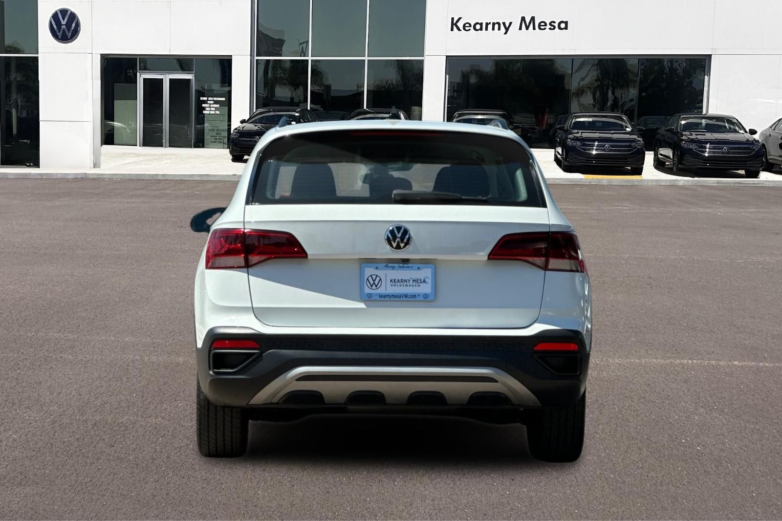 Certified Used 2023 Pure White Volkswagen 1.5T S image 5