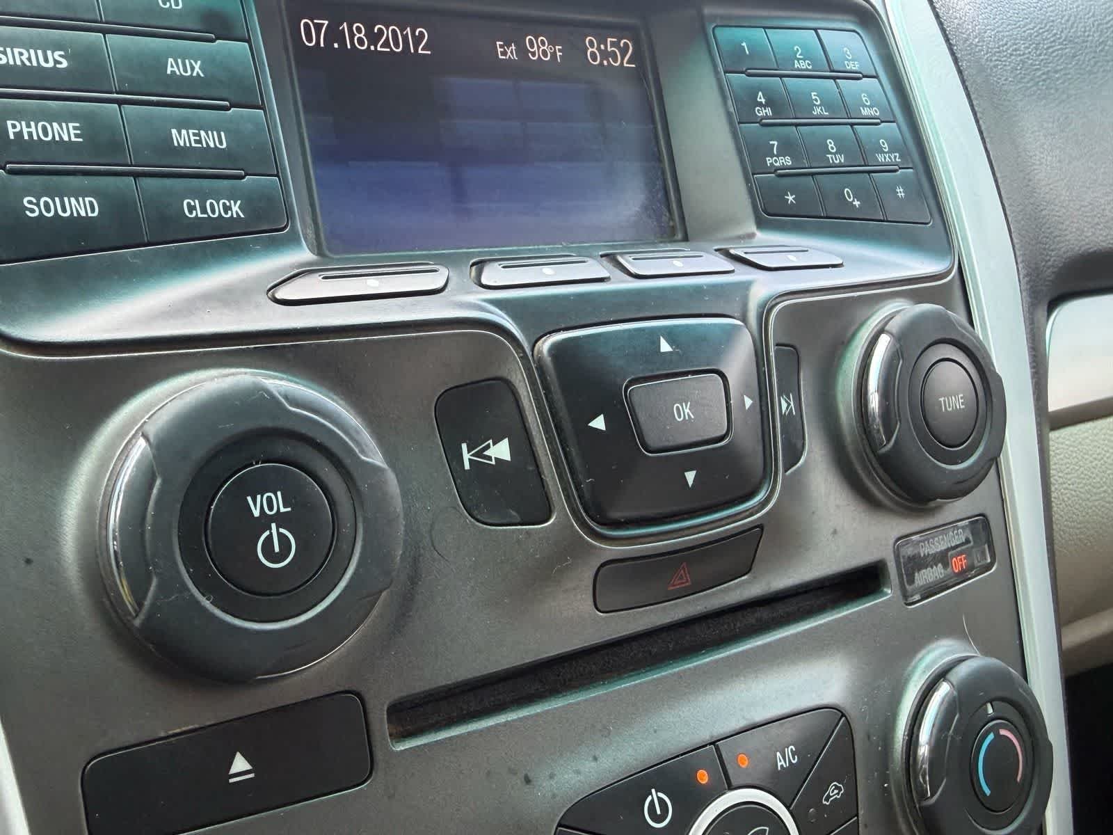 Used 2014 Oxford White Ford Base image 16