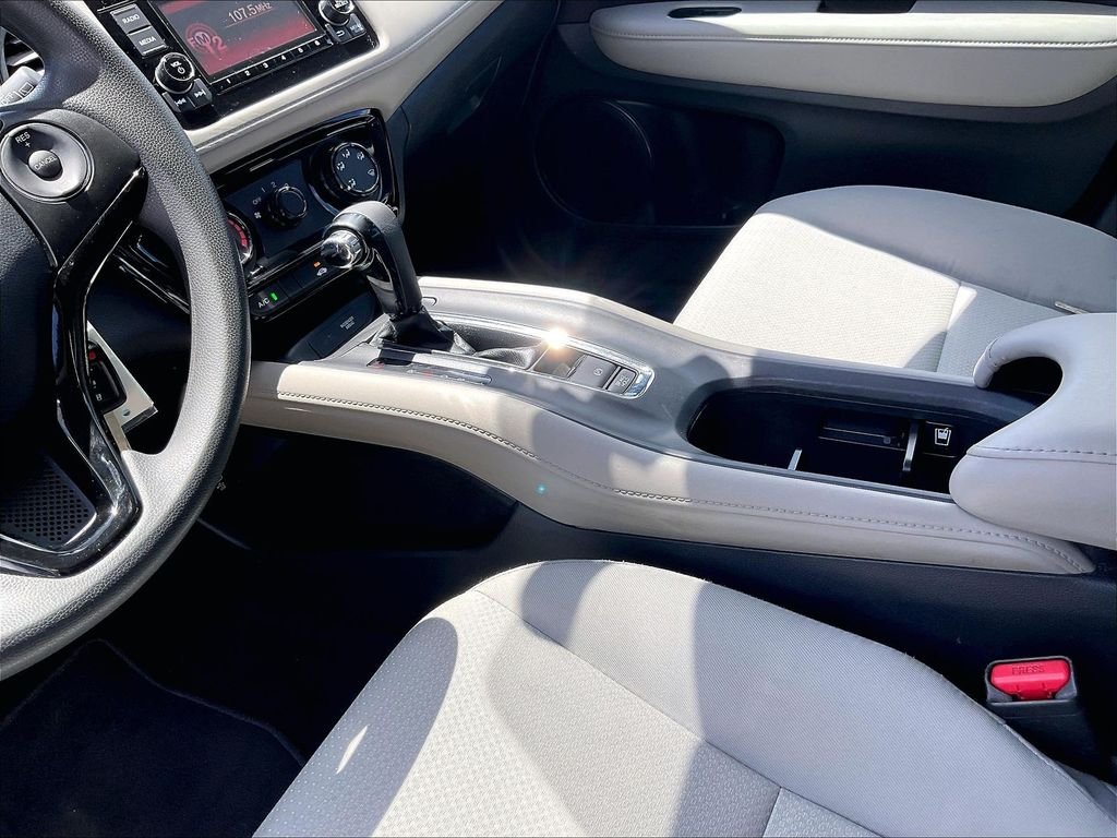 Used 2019 Silver Honda LX image 20