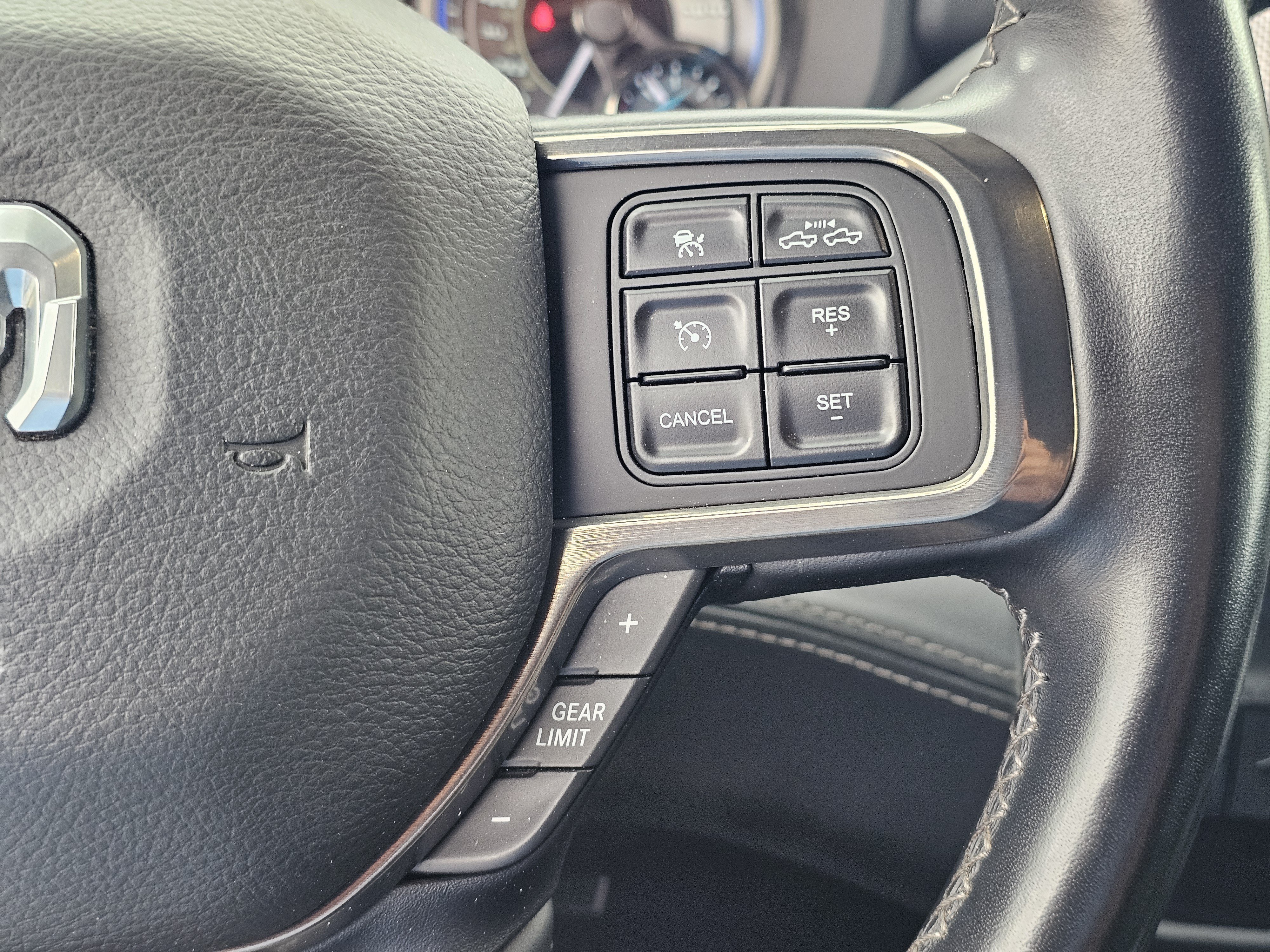 2020 RAM Ram 2500 Pickup Laramie Limited - Photo 23