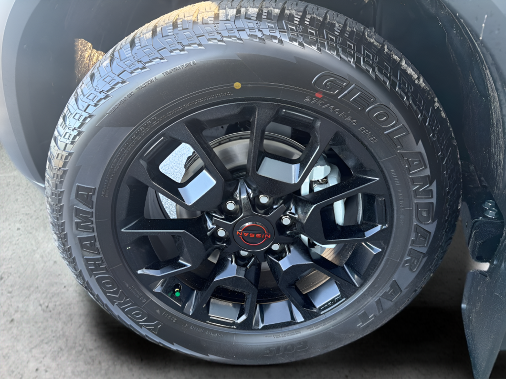 New 2026 White Nissan PRO-4X image 43