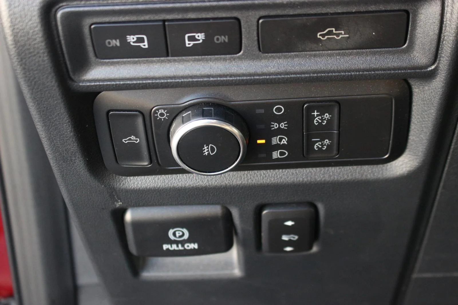 Used 2021 Red Ford XL image 35