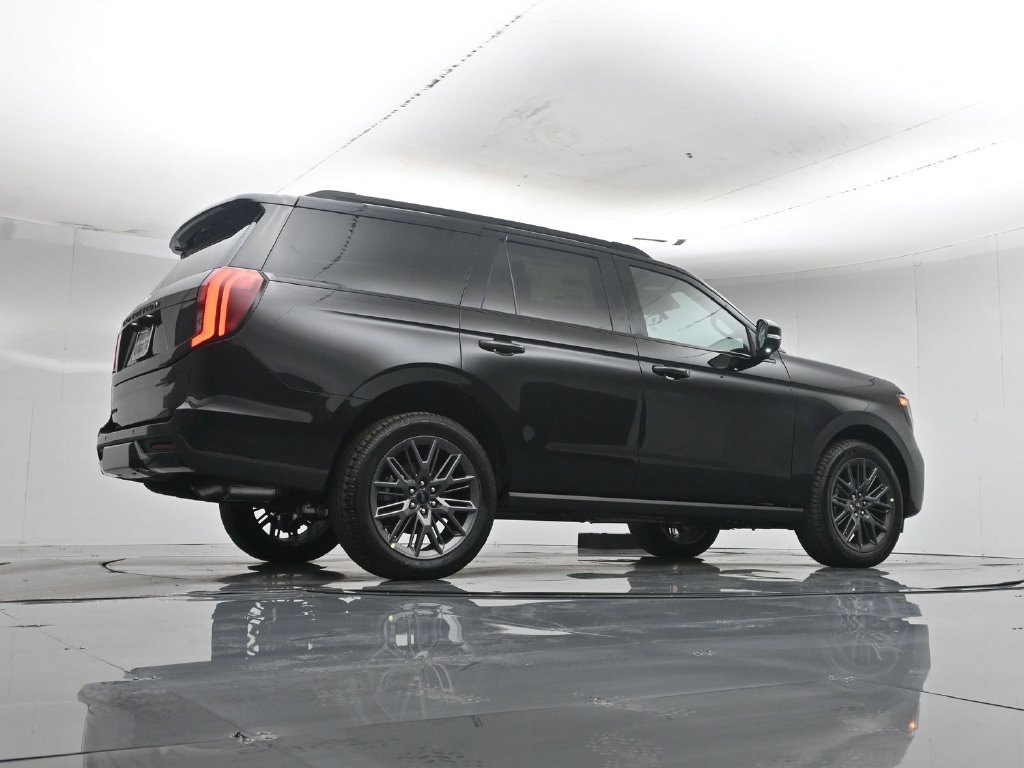 New 2027 Agate Black Metallic Ford Platinum image 52