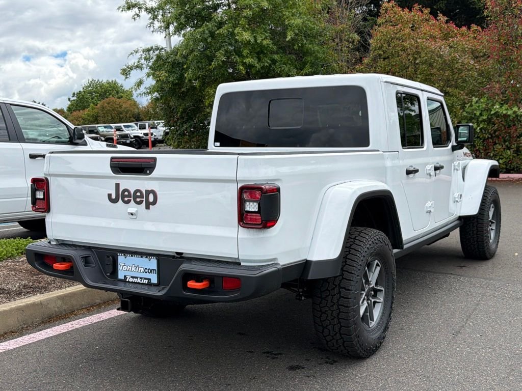 New 2026 Bright White Clearcoat Jeep Mojave image 7