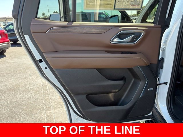 Used 2023 Beige Chevrolet High Country image 15