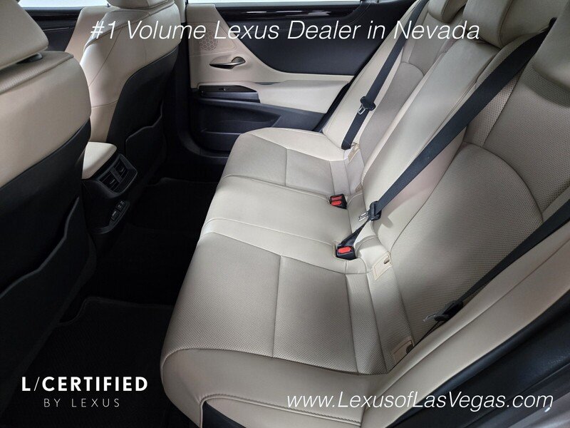 Certified Used 2021 Silver Lexus  image 16