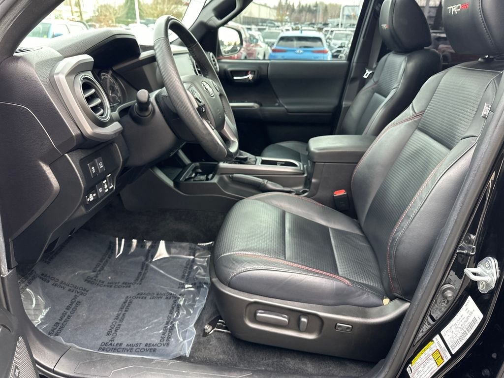 2021 Toyota Tacoma TRD Pro - Photo 12
