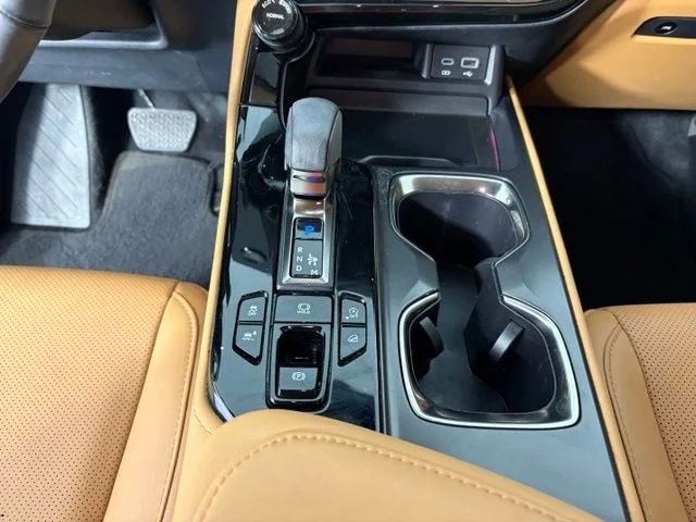 Used 2026 White Lexus 350 Premium image 23