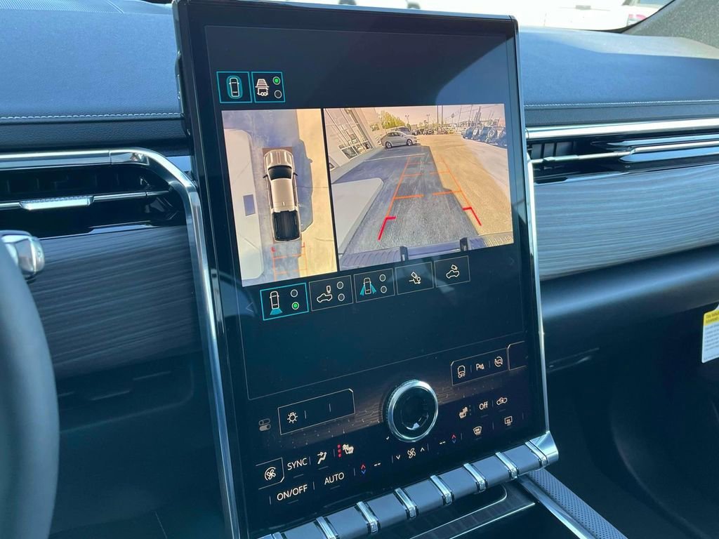 2025 GMC Sierra EV Denali - Photo 26