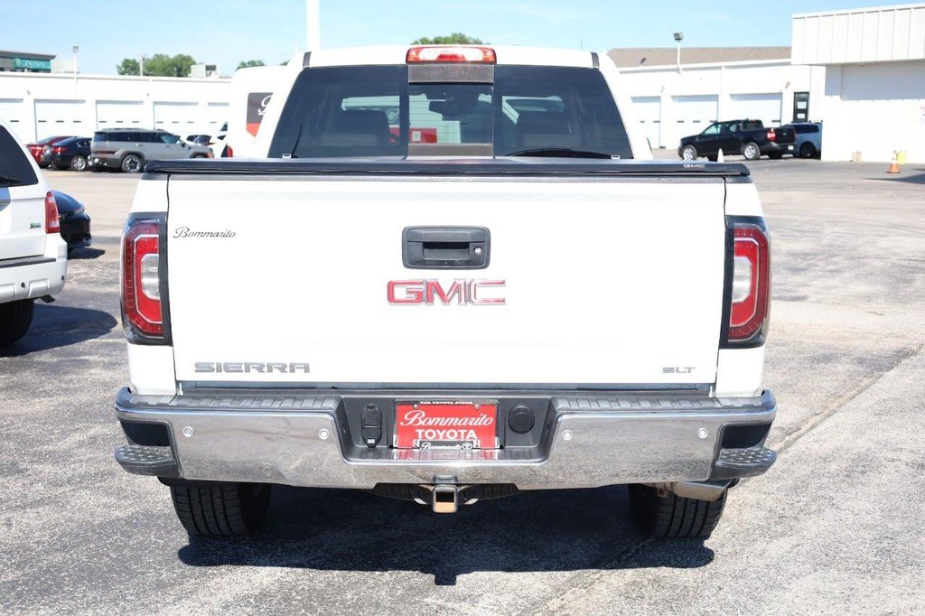 Used 2016 Summit White GMC 4WD Crew Cab 143.5" SLT image 6