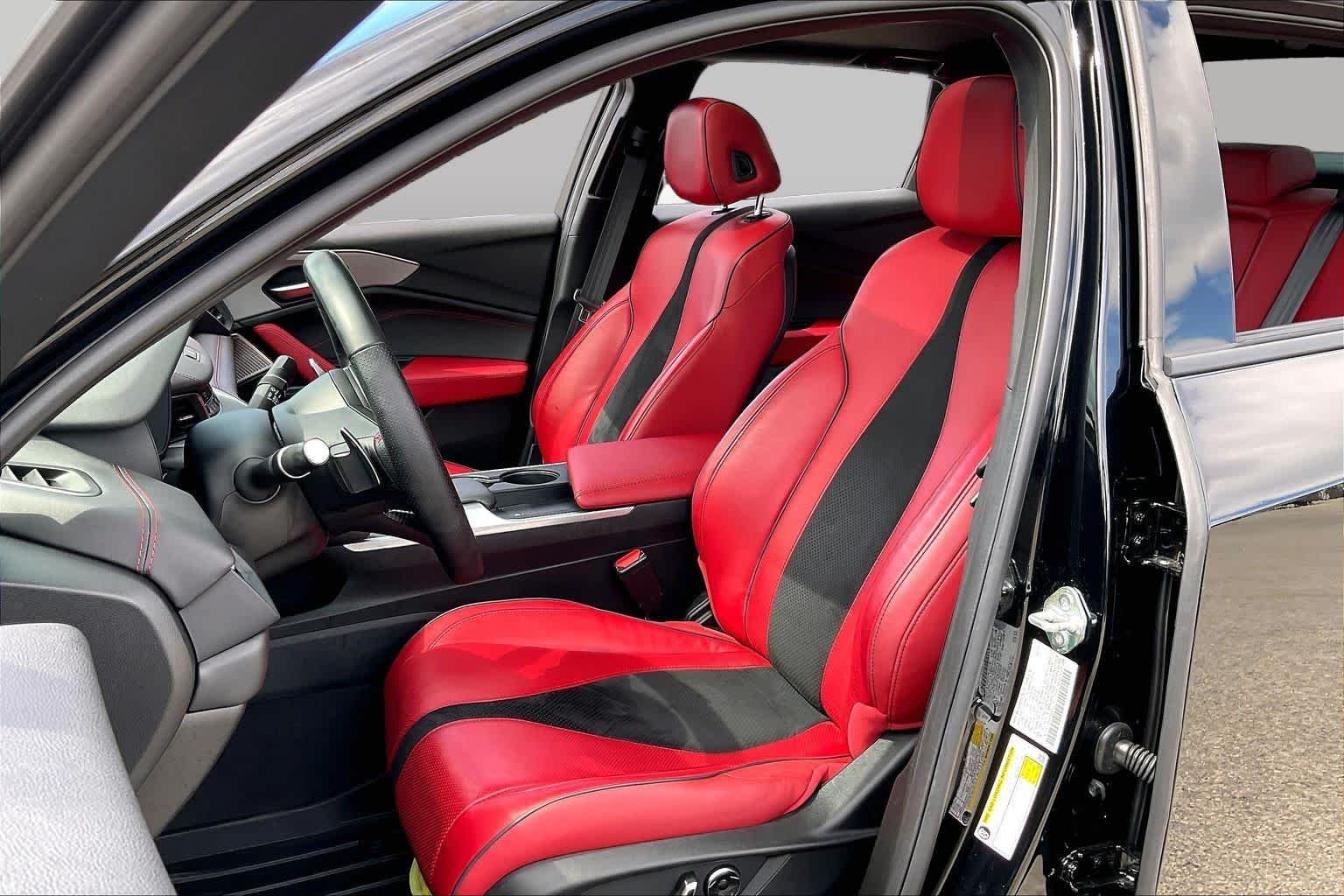Used 2025 Majestic Black Pearl Acura w/A-Spec Package image 8