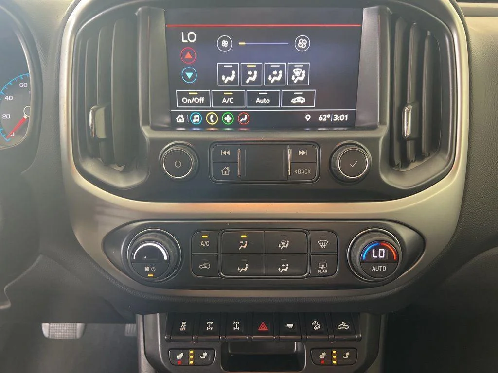 Used 2021 Black Chevrolet ZR2 image 16