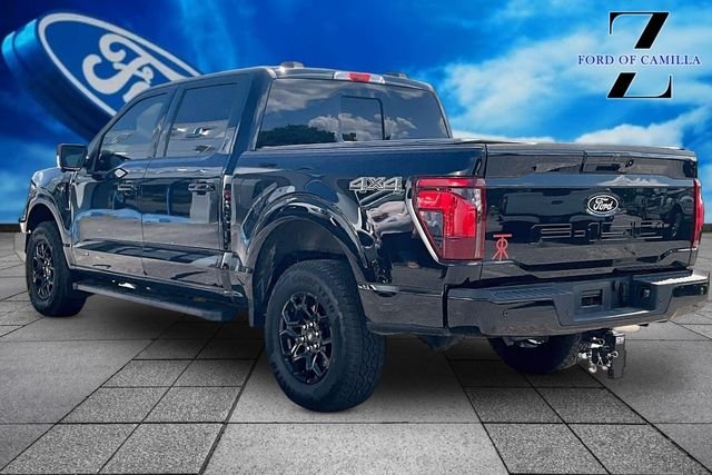 Used 2025 Agate Black Metallic Ford XLT image 11
