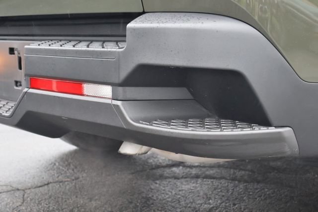 Used 2025 Green Hyundai SEL image 8