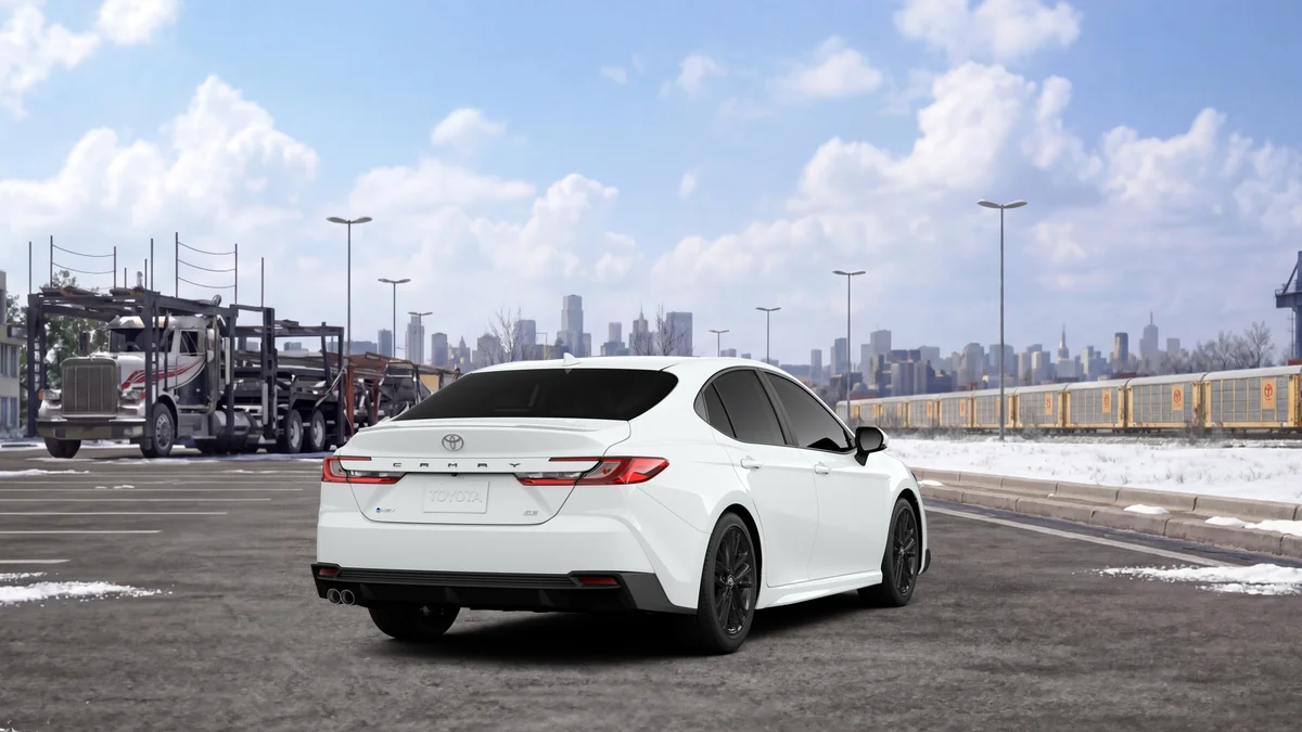 New 2026 Ice Cap Toyota SE image 9