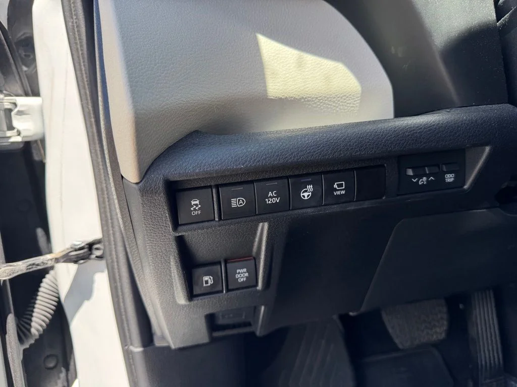 Used 2023 Pearl Toyota Platinum image 24