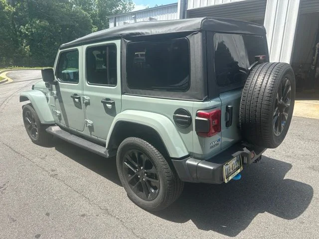 Used 2023  Jeep Sahara 4xe image 5