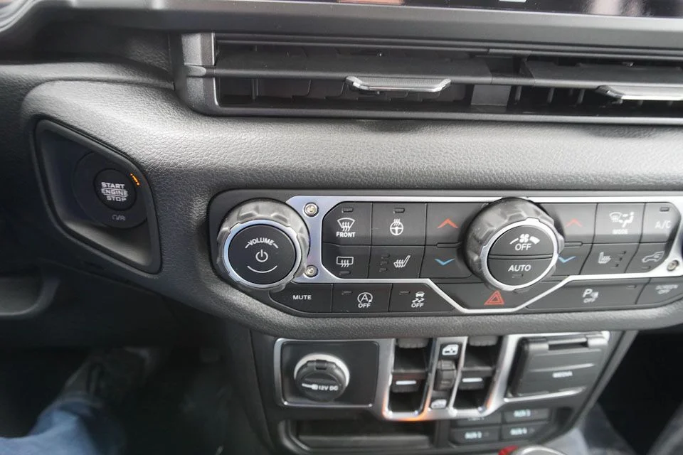 2025 Jeep Wrangler 4-Door Sport S - Photo 13