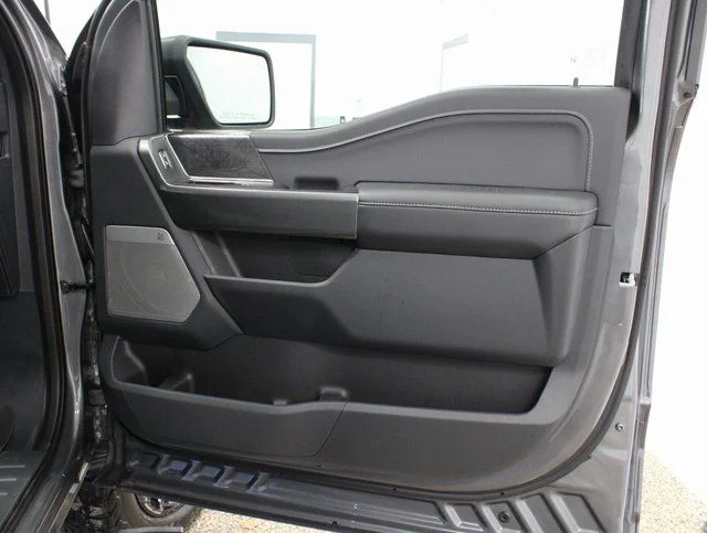 New 2023 Carbonized Gray Metallic Ford XLT image 25