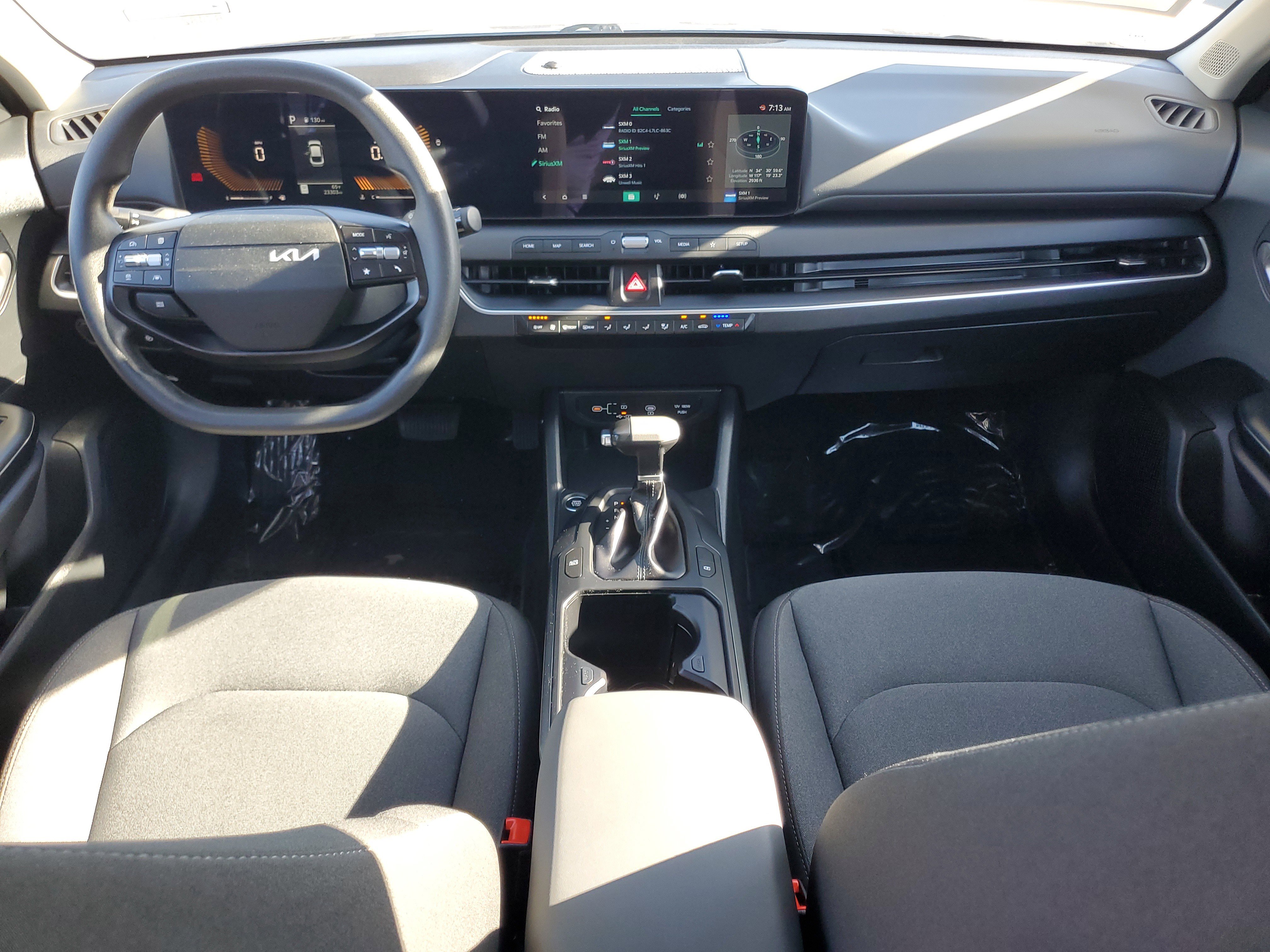 Used 2025 Blue Kia LXS image 15