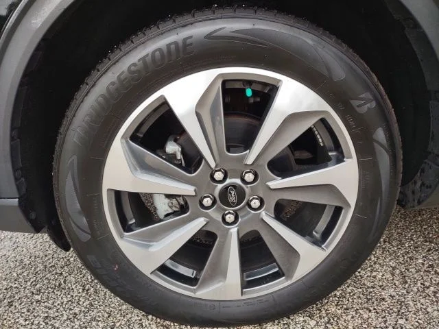 Certified Used 2024 Black Ford Platinum image 28