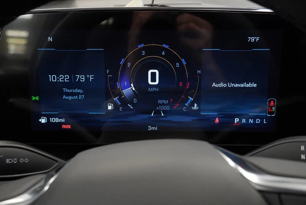 New 2027 Mosaic Black Metallic Chevrolet LT image 15