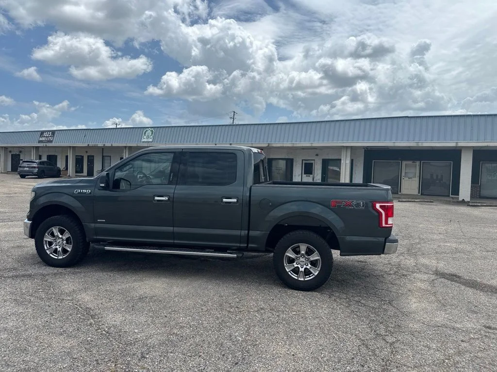 Certified Used 2015 Gray Ford XLT image 9