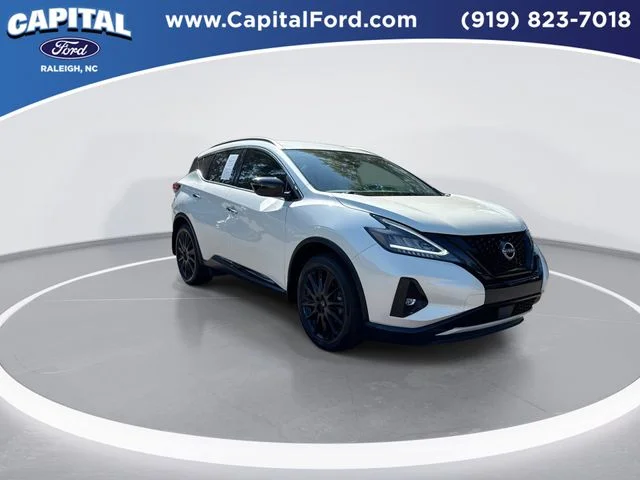 Used 2023 White Nissan SV image 2
