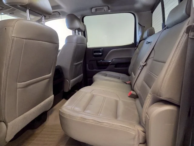 Used 2016 WHITE FROST TRICOAT GMC Denali image 13