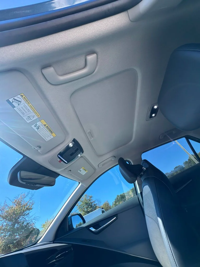 Used 2025 Blue Kia SX image 5