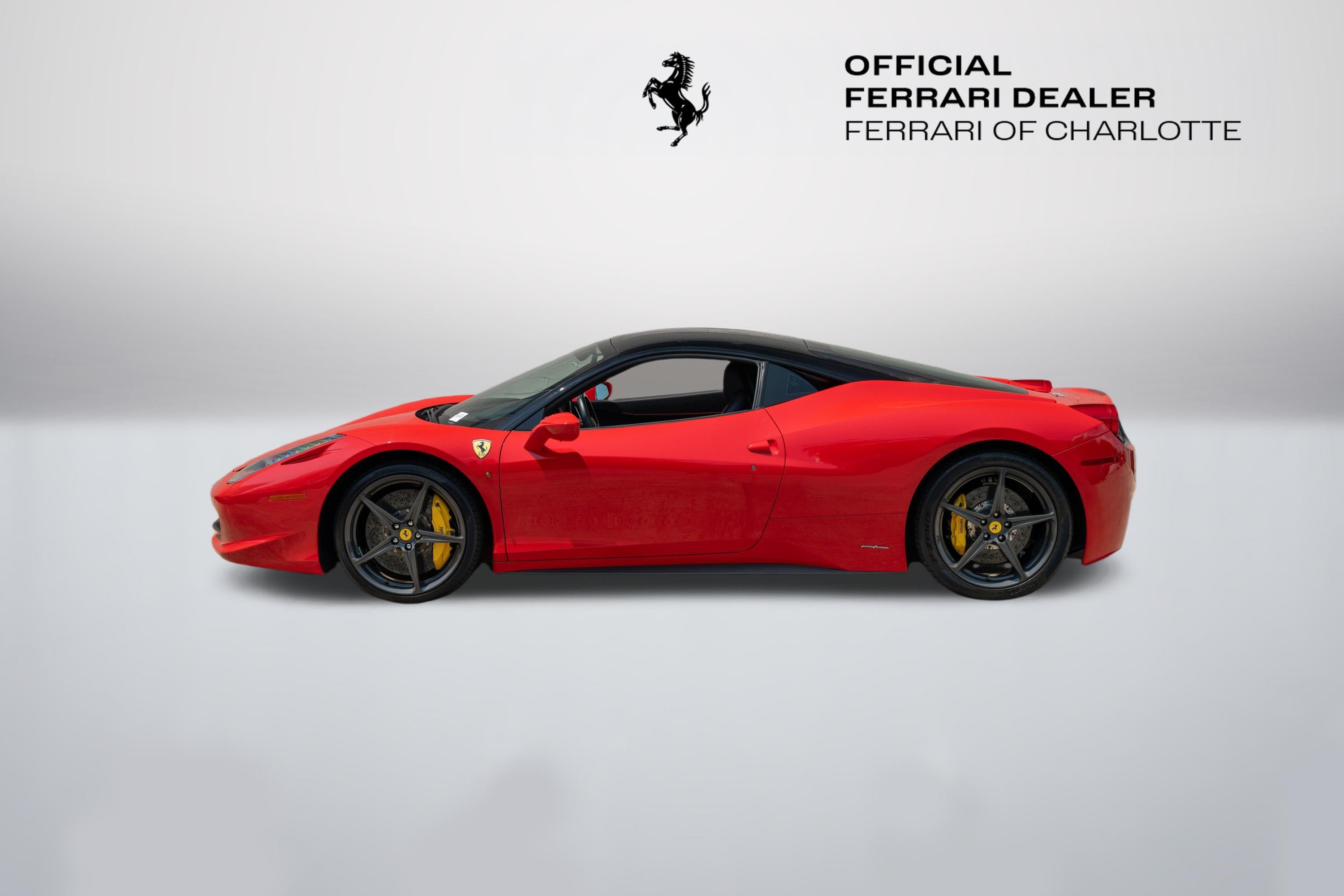 Used 2012 Rosso Corsa Ferrari  image 3