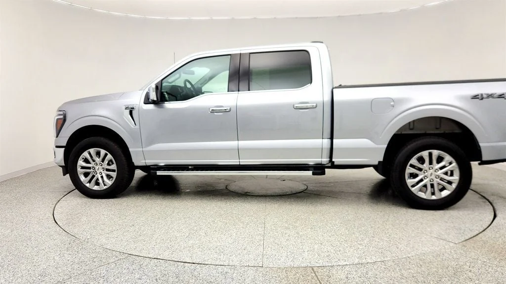 Used 2025 Iconic Silver Metallic Ford LARIAT 4WD SuperCrew 6.5