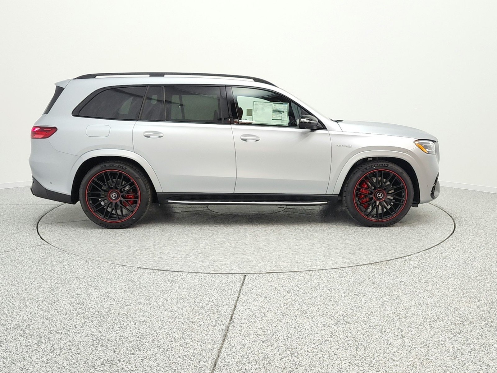 New 2026 MANUFAKTUR Signature Cirrus Silver Magno Mercedes-Benz AMG® GLS 63 4MATIC+ SUV image 4