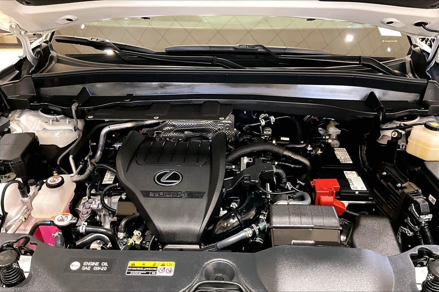 Certified Used 2025 Wind Chill Pearl Lexus  image 30