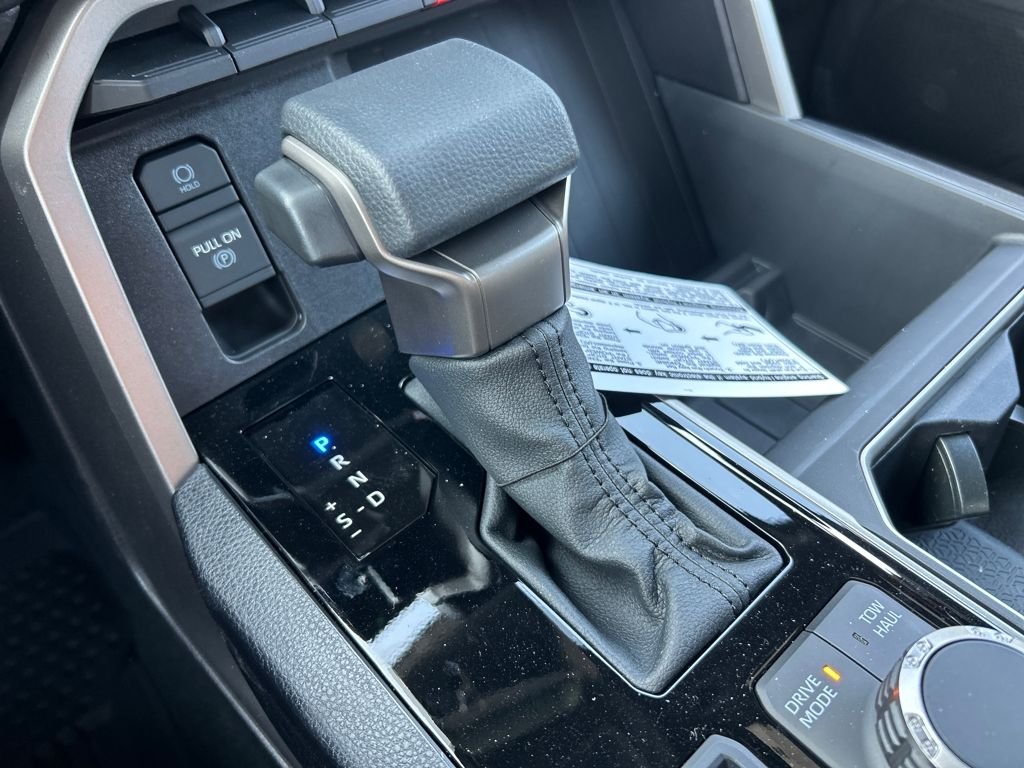 2026 Toyota Tundra SR5 - Photo 16