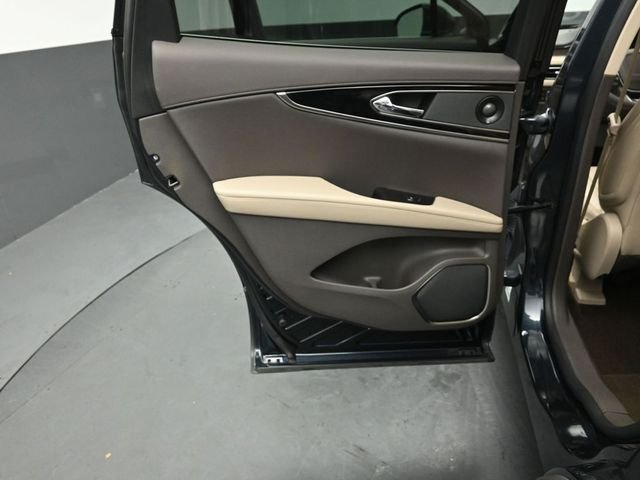 2023 LINCOLN NAUTILUS - Image 22