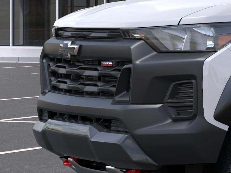 New 2026 Summit White Chevrolet Trail Boss image 13