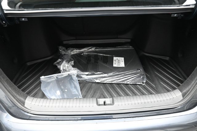 New 2026 Meteorite Gray Metallic Honda SE image 17