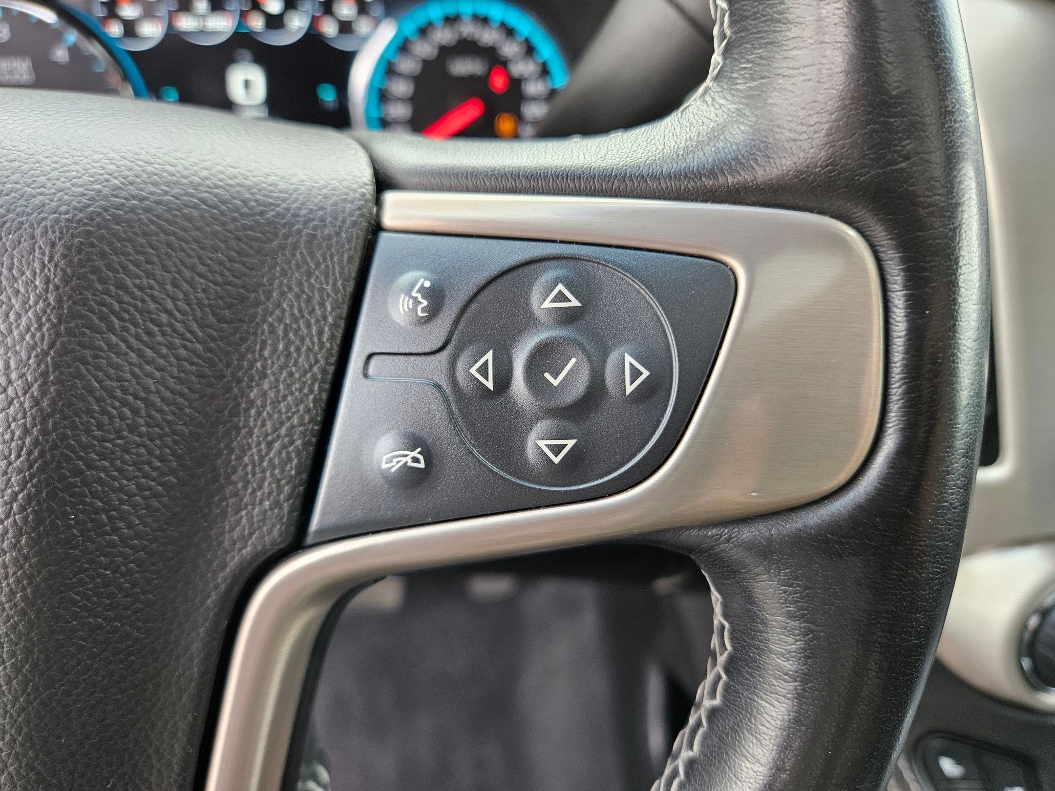 Used 2020 Onyx Black GMC Denali image 19