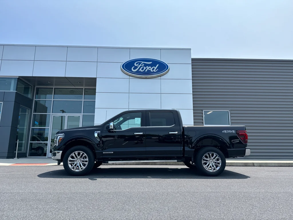 2025 Ford F-150 Lariat - Photo 10