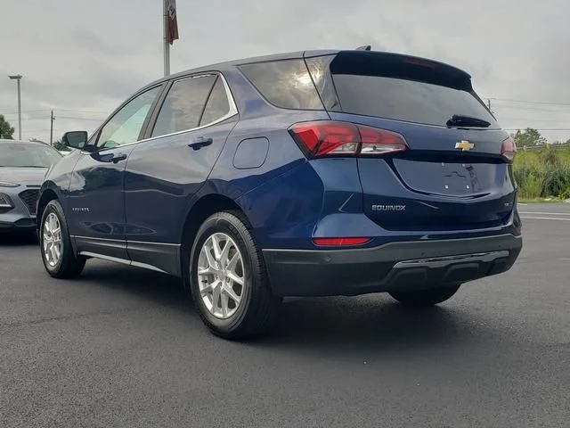 Used 2023 Blue Chevrolet LT image 8