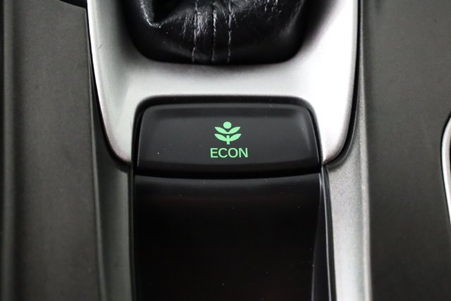 2018 Honda Accord LX - Photo 6