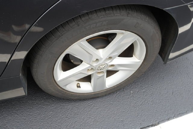 Used 2012 Gray Toyota SE image 13